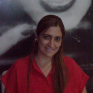 Meet your Posher, Lidia esther